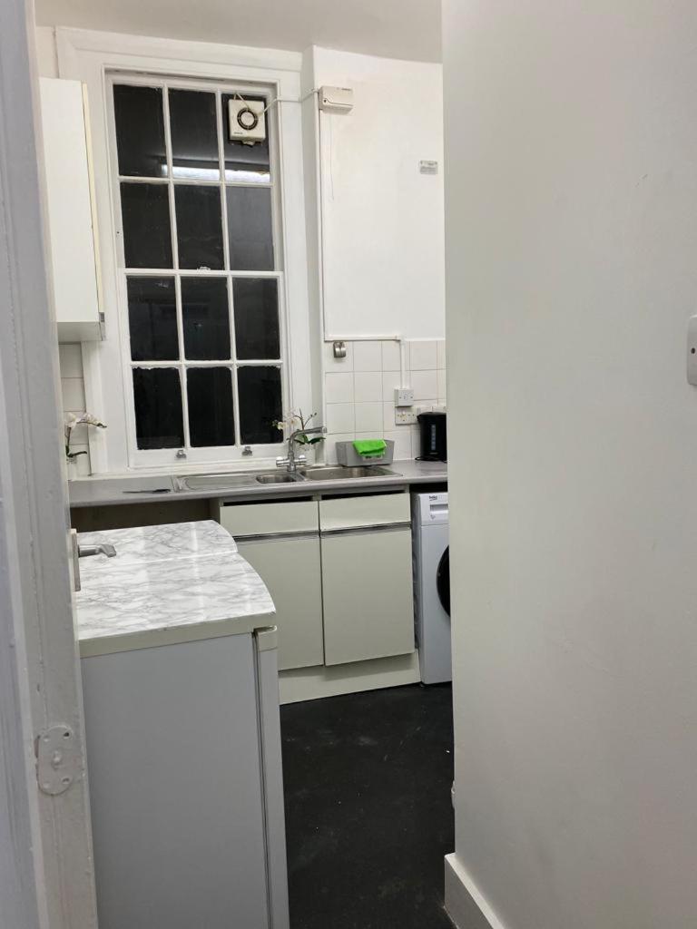 Comfy Private Rooms In Camden Town, Central London Exterior foto