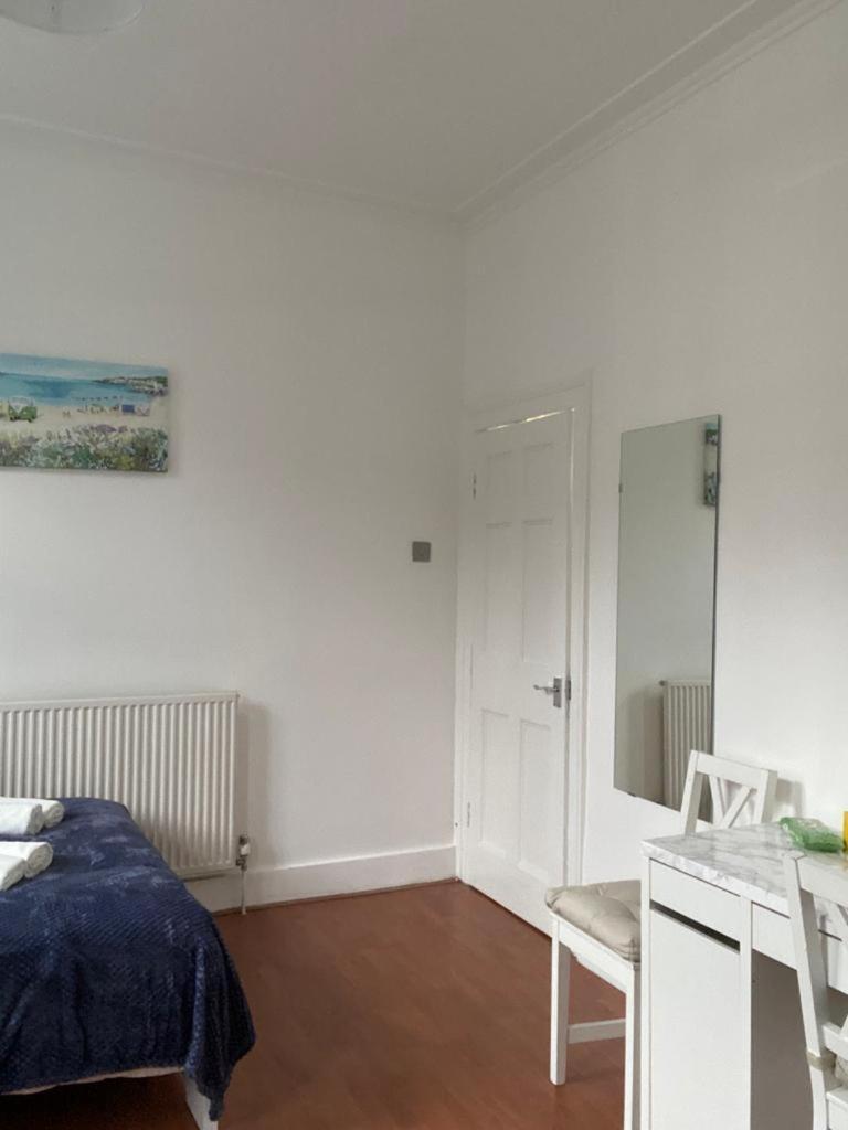 Comfy Private Rooms In Camden Town, Central London Exterior foto